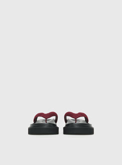 Therapy Vacay Flats Bordeaux