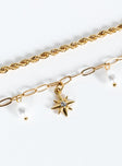 Gold-toned chain belt Drop charms, lobster clasp fastening, diamante and pearl detail