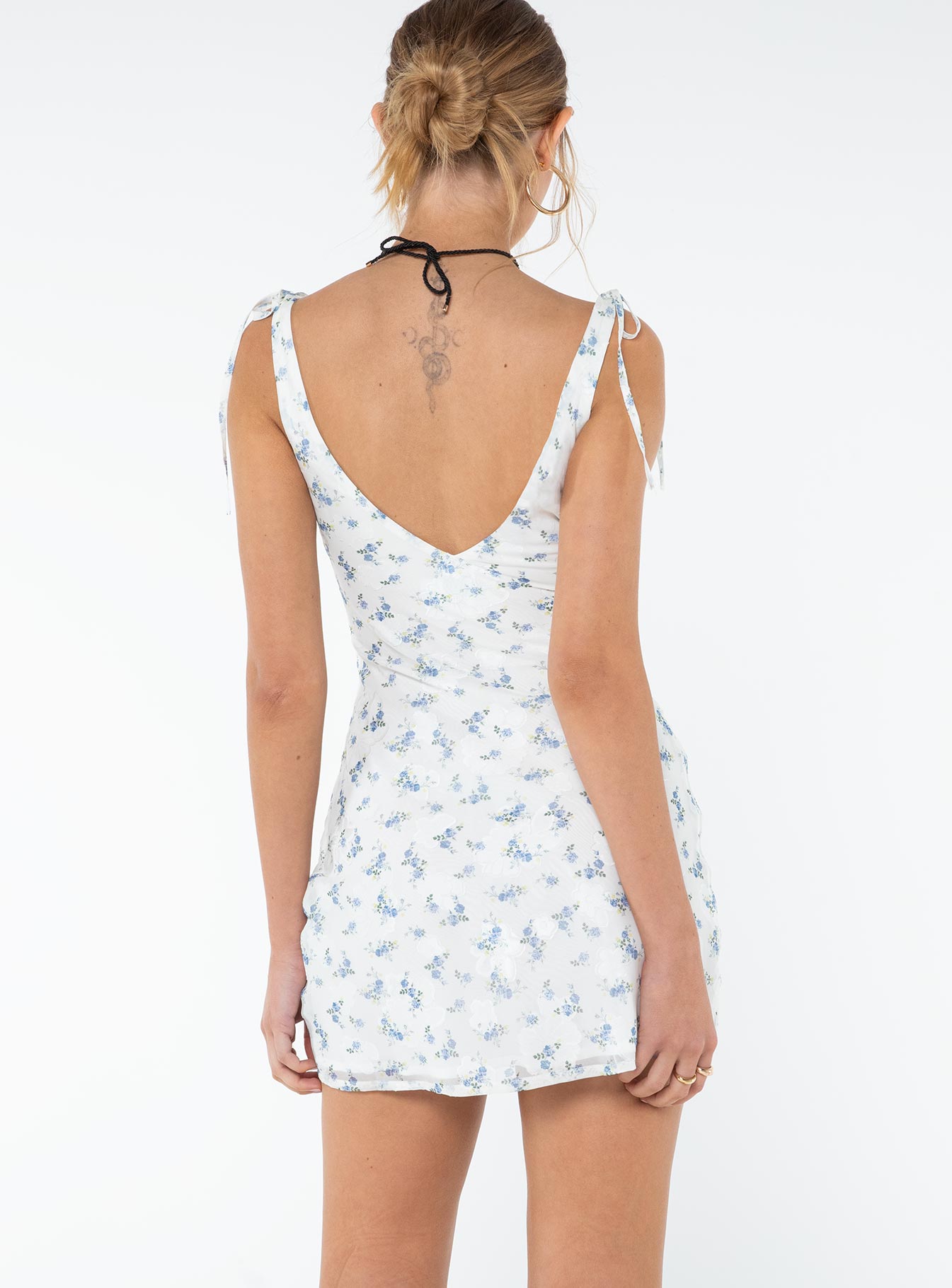 product Princess Polly Crew Neck  Mietta Mini Dress White / Blue Floral