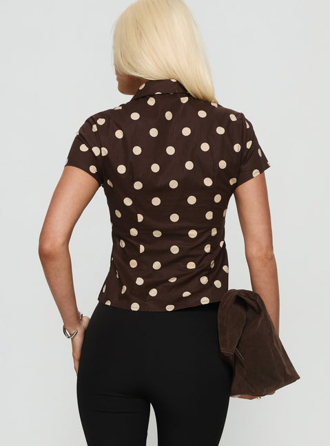 Lift Off Button Up Top Choc / Lemon Polka