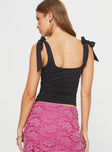 Crop top Adjustable shoulder straps with tie fastening, scooped neckline, ruched sides Good stretch, fully lined 
