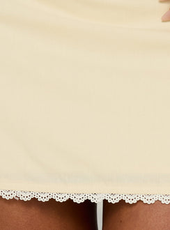 Noria Lace Trim Mini Skirt Yellow