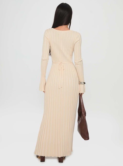 Gratuita Long Sleeve Rib Maxi Dress Cream