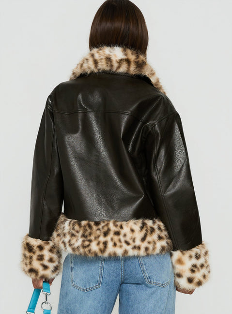 Stevvie Faux Fur Collared Jacket Black / Leopard