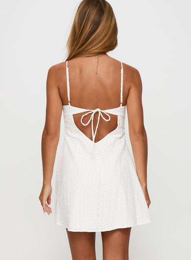 Page 2 for White Graduation Dresses | Princess Polly Page 2 for White Graduation Dresses | Princess Polly