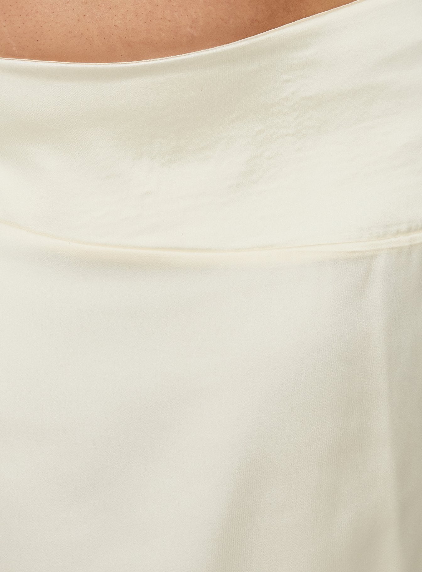 Rosemead Satin Midi Skirt Cream Curve