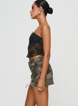 Camo print mini skirt Mid rise, belt looped waist, zip & button fastening, twin hip pockets Non-stretch material, unlined 