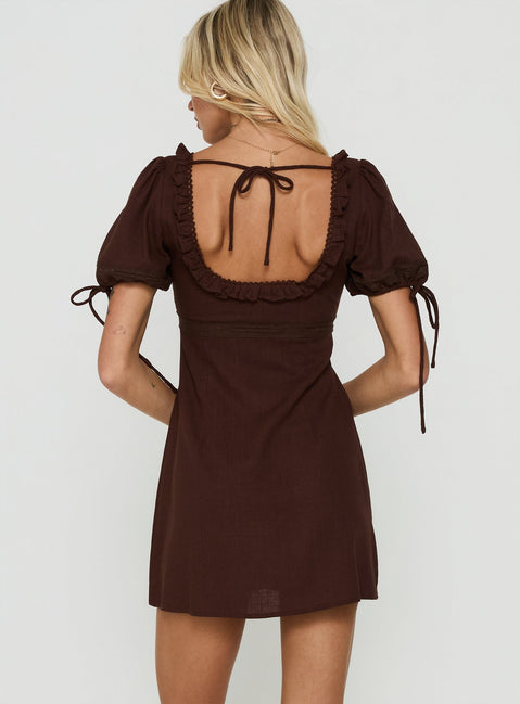 Indianah Pleat Lace Panel Mini Dress Chocolate