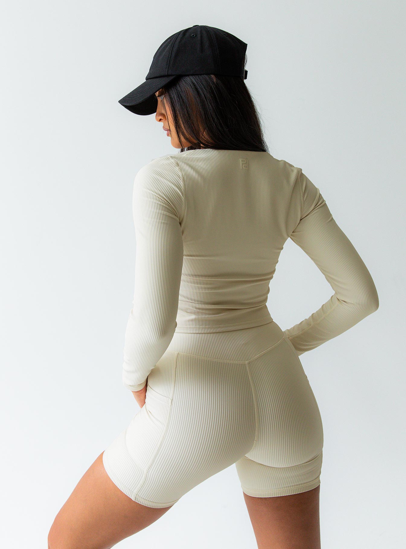 Thriving Activewear Top Latte