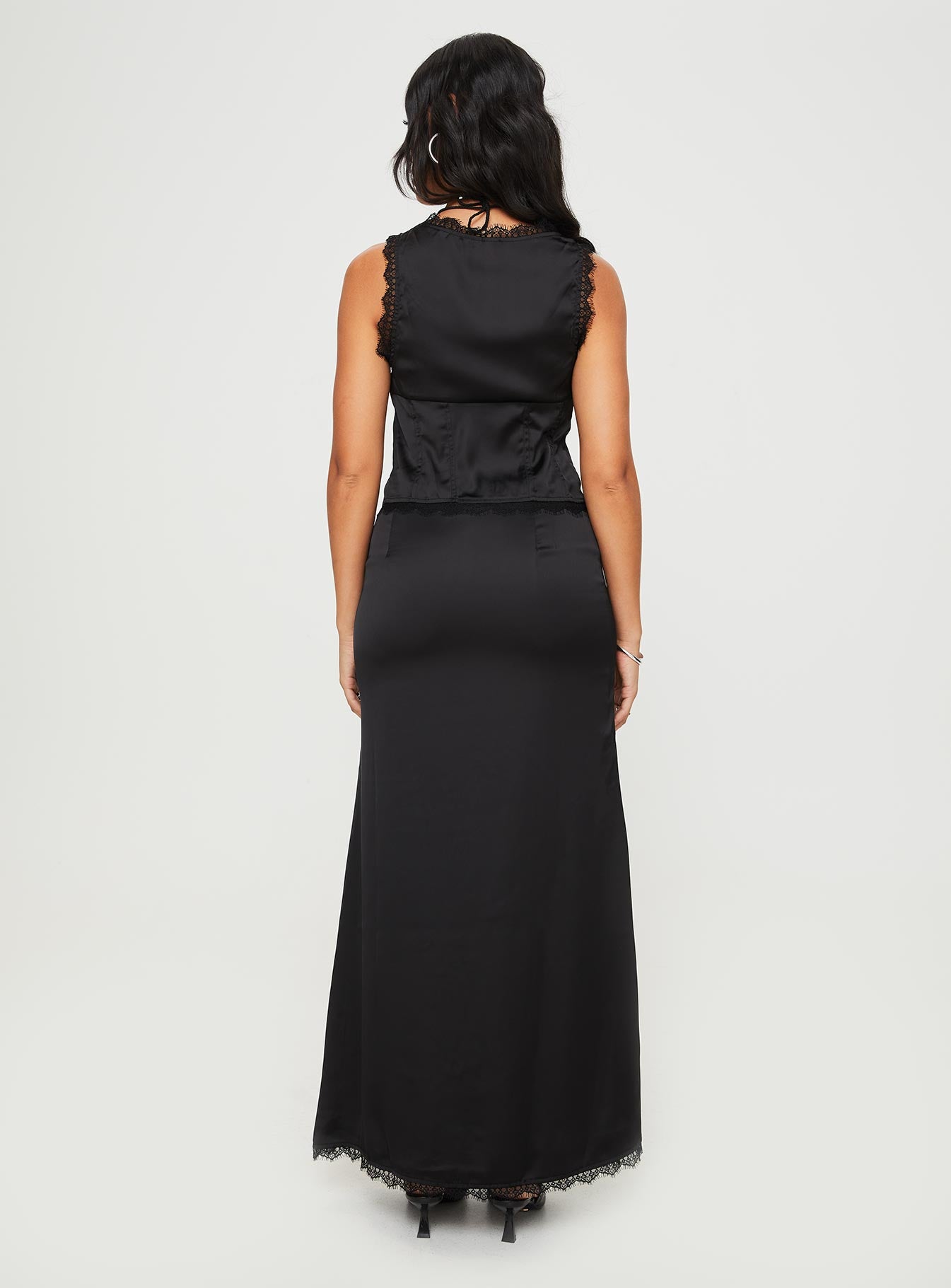 Mavie Satin Maxi Set Black