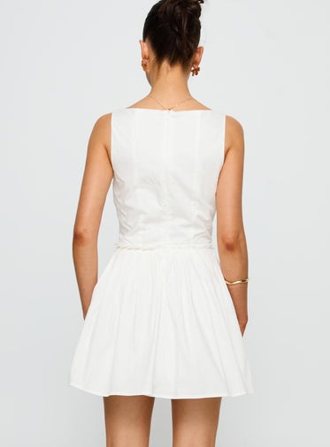Page 3 for White Graduation Dresses | Princess Polly Page 3 for White Graduation Dresses | Princess Polly