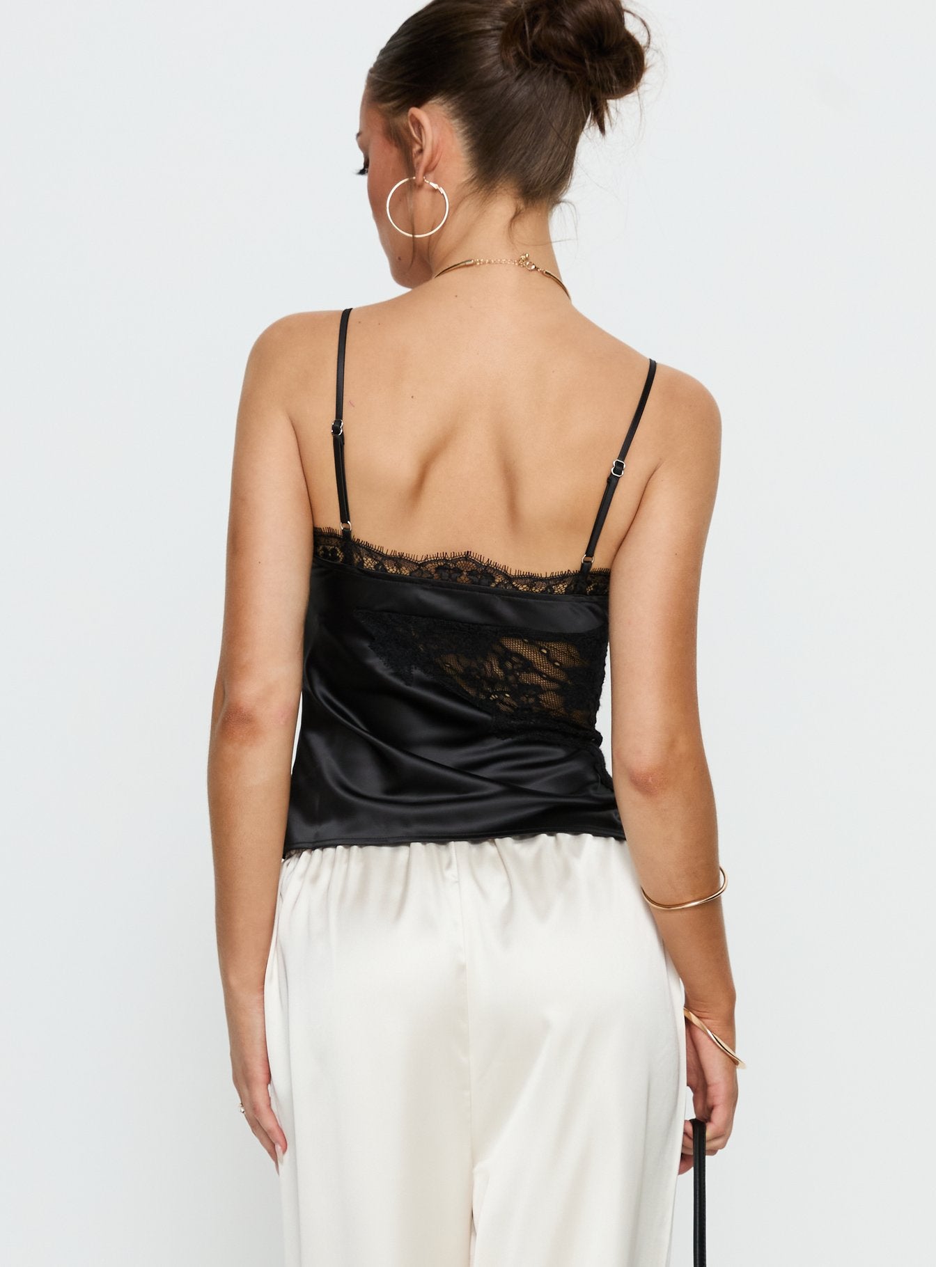 トップス Satin Lace Camisole anuke Annamari Lace Satin Cami Top Black | Princess Polly