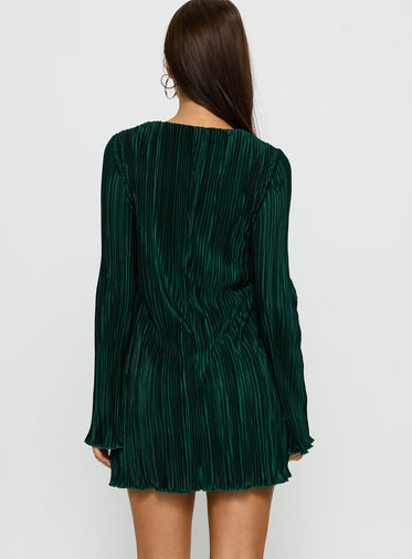 Emerald Green Dresses Emerald Green Dresses