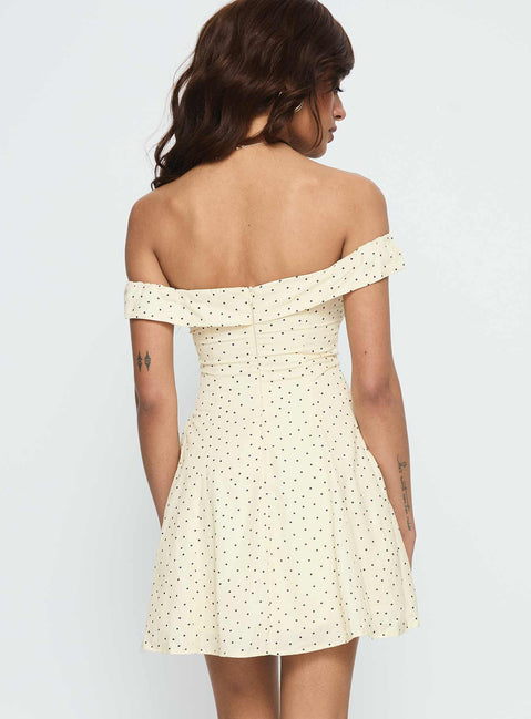 Rosebud Off The Shoulder Mini Dress Yellow / Polka Dot