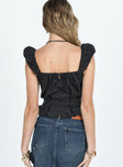 Crop top Cap sleeve Ruched design Zip fastening at back