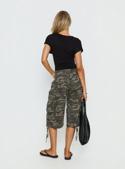 Hudsen Longline Cargo Shorts Camo