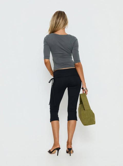 Bailor Channel Waistband Capri Pants Black