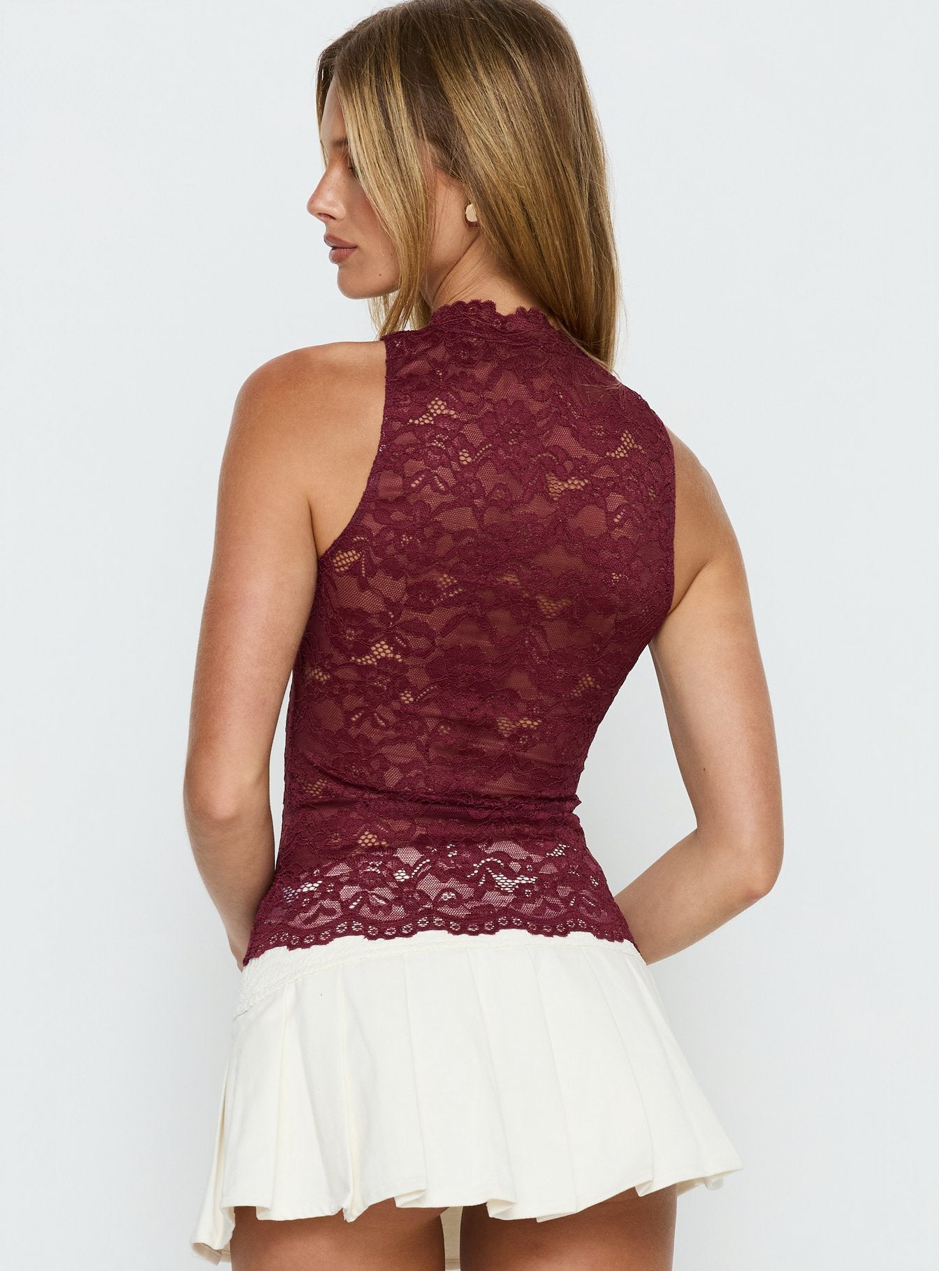 Quinbie Lace Sleeveless Top Burgundy | Princess Polly