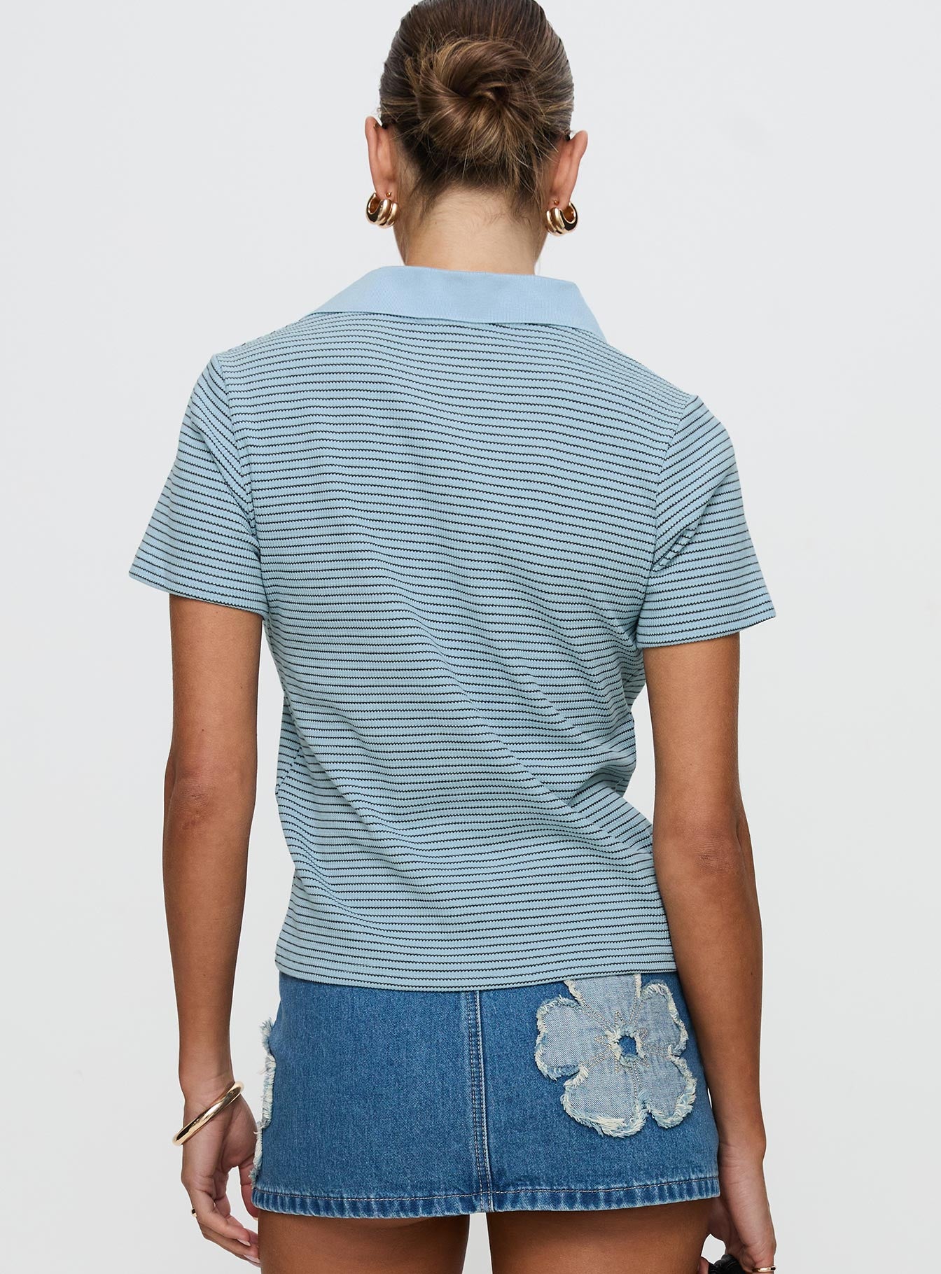back view of model wearing Princess Polly Ralphy Collared Top Blue Stripe Short Sleeves V-Neck 