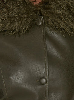 Zevvy Faux Fur Collared Jacket Green