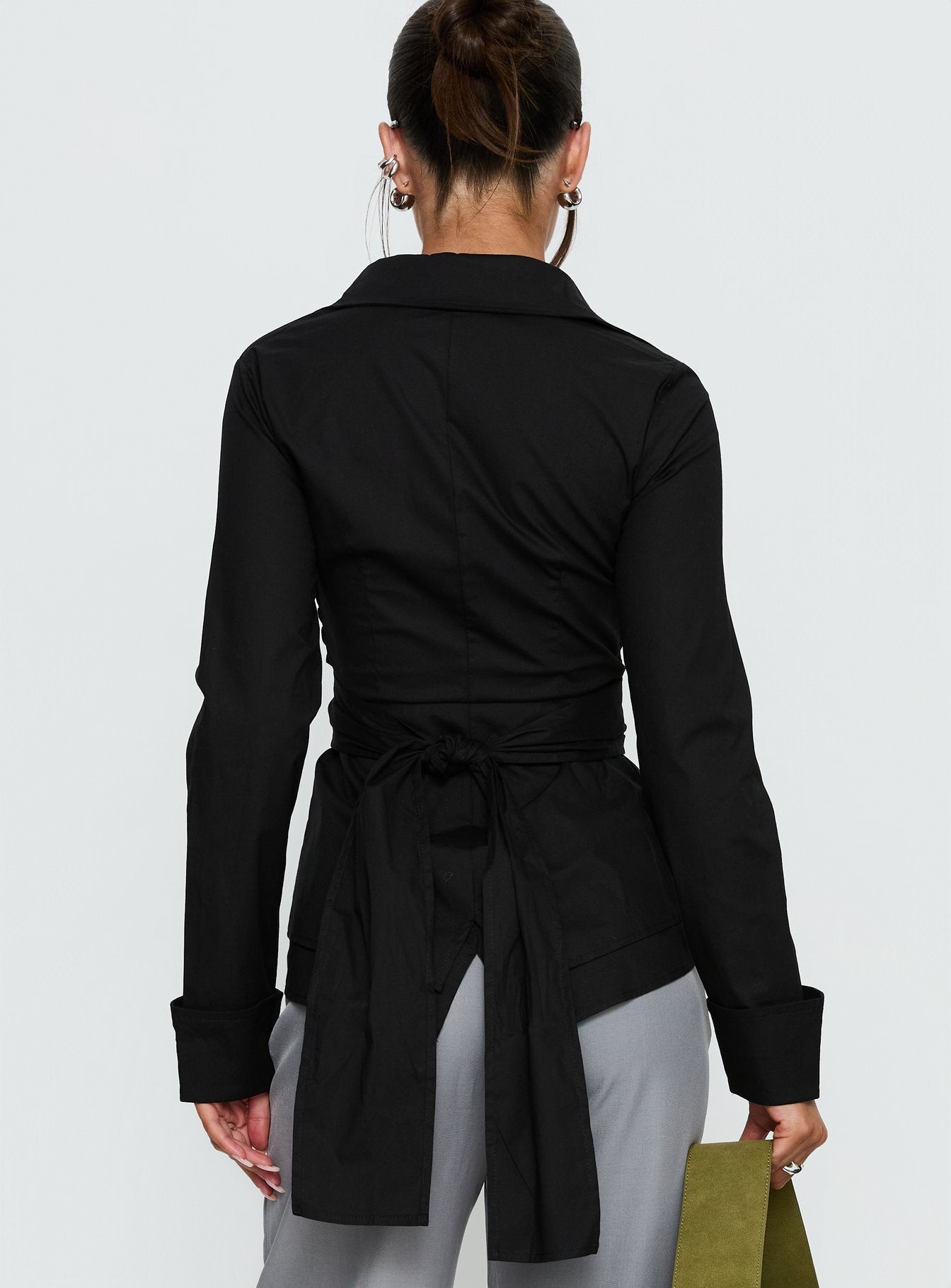 Shapeshifter Twist Long Sleeve Shirt Black