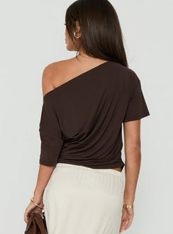 Wildlands Off Shoulder Tee Chocolate