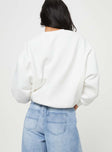 Sweatshirt Vintage style print, crew neck, winged sleeves Slight stretch, unlined