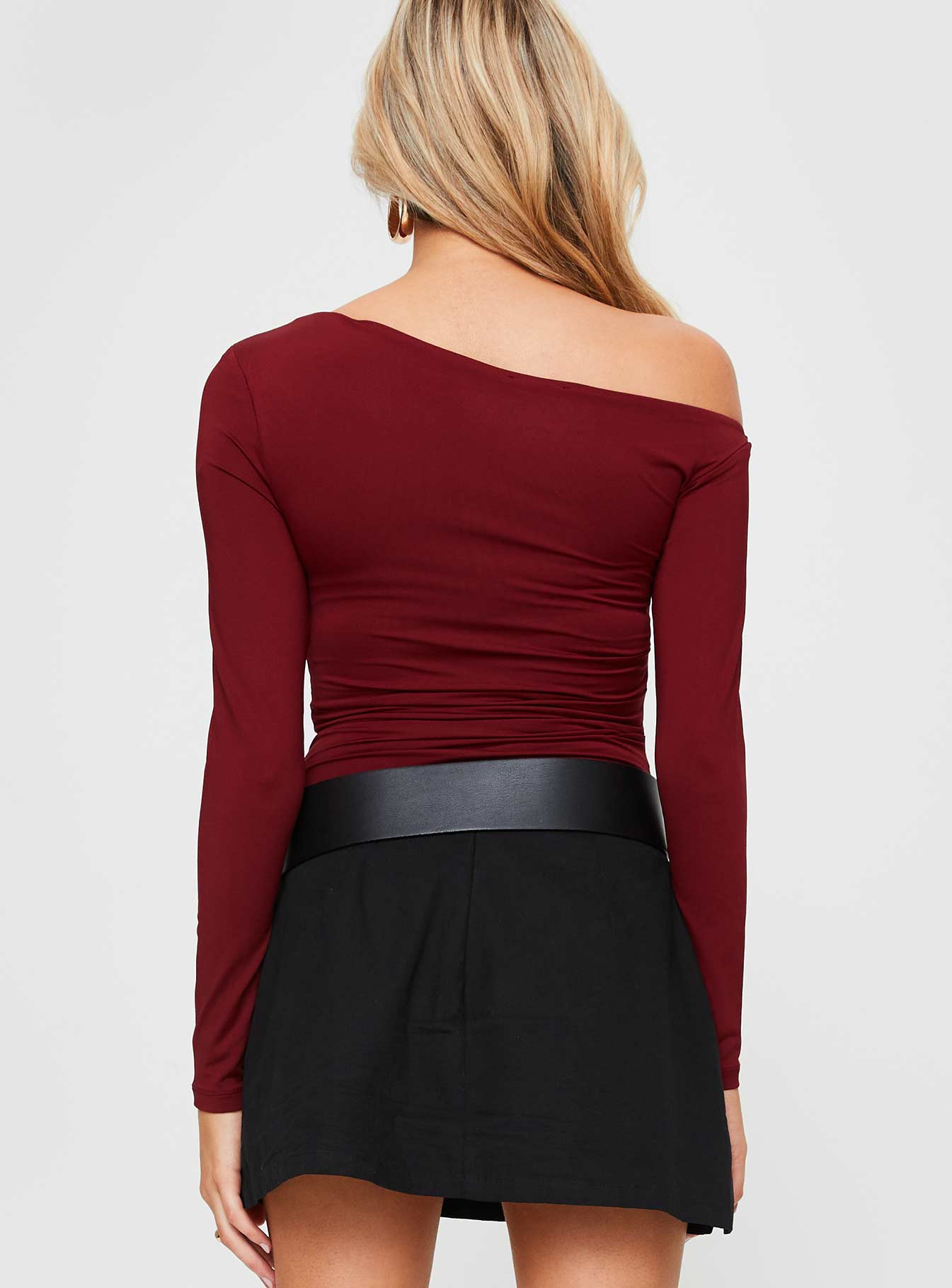 back view of model wearing Princess Polly Donner Long Sleeve Bodysuit Burgundy Full Sleeves Asymmetric Neckline 