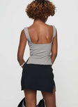 Skort High rise fit, elasticated waistband, built in shorts Good stretch, fully lined Princess Polly Lower Impact 