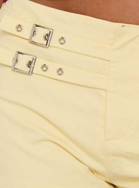 Hanaa Cargo Linen Buckle Detail Shorts Butter