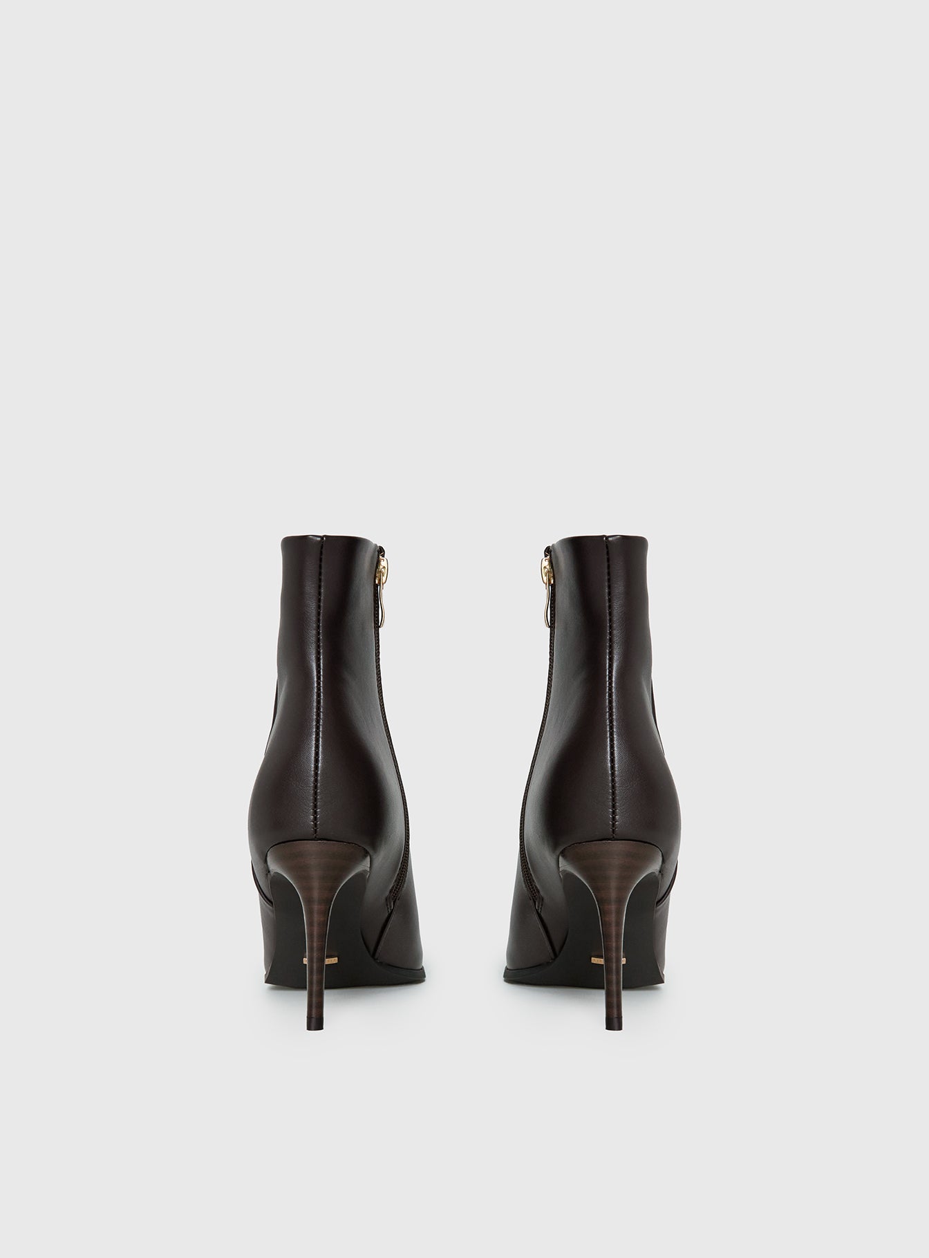 Billini Yordan Pointed Toe Ankle Boots Dark Cacao
