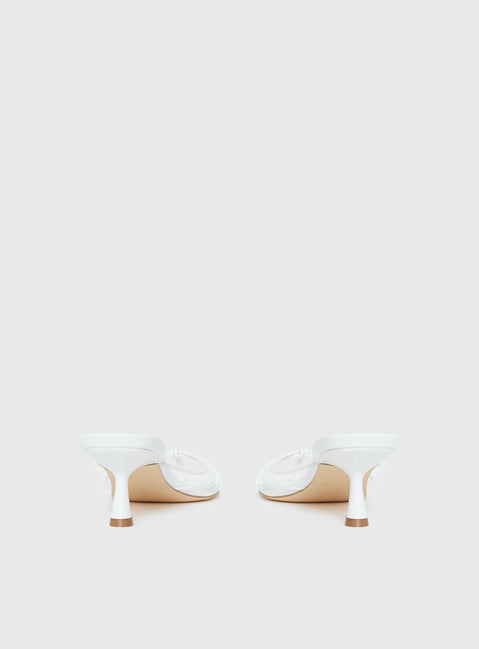 Avedon Heels White