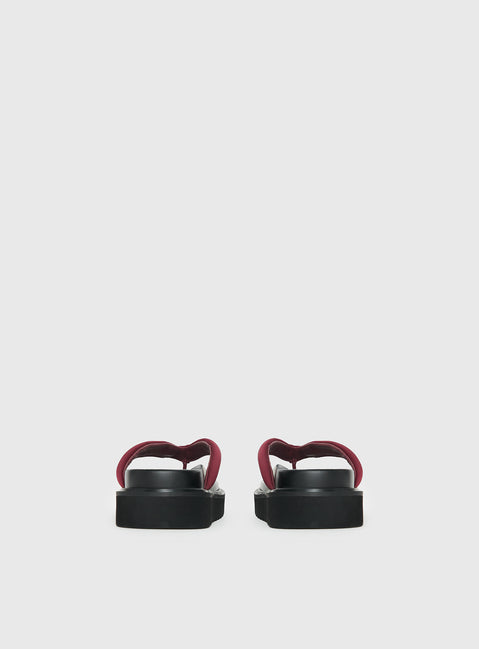 Therapy Vacay Flats Bordeaux