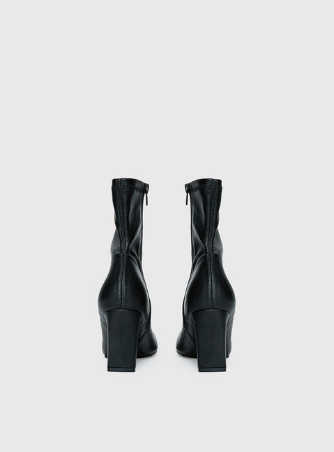 Therapy Bette Boot Black