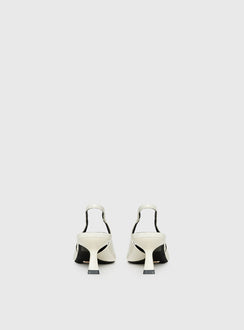 Billini Ayla Pointed Toe Heels Bone