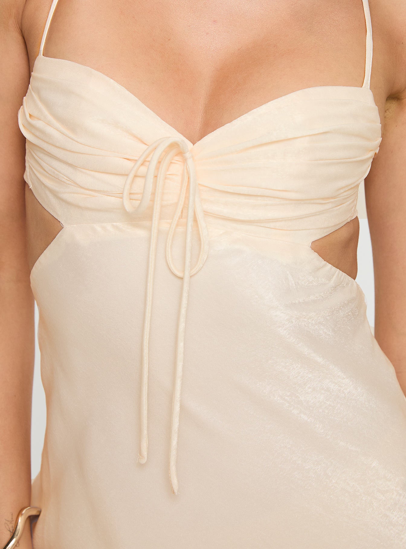 back view of model wearing Princess Polly Durand Maxi Dress Cream Sweetheart Neckline 