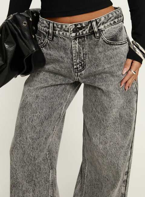 Serenitia Mid Rise Relaxed Jeans Washed Grey
