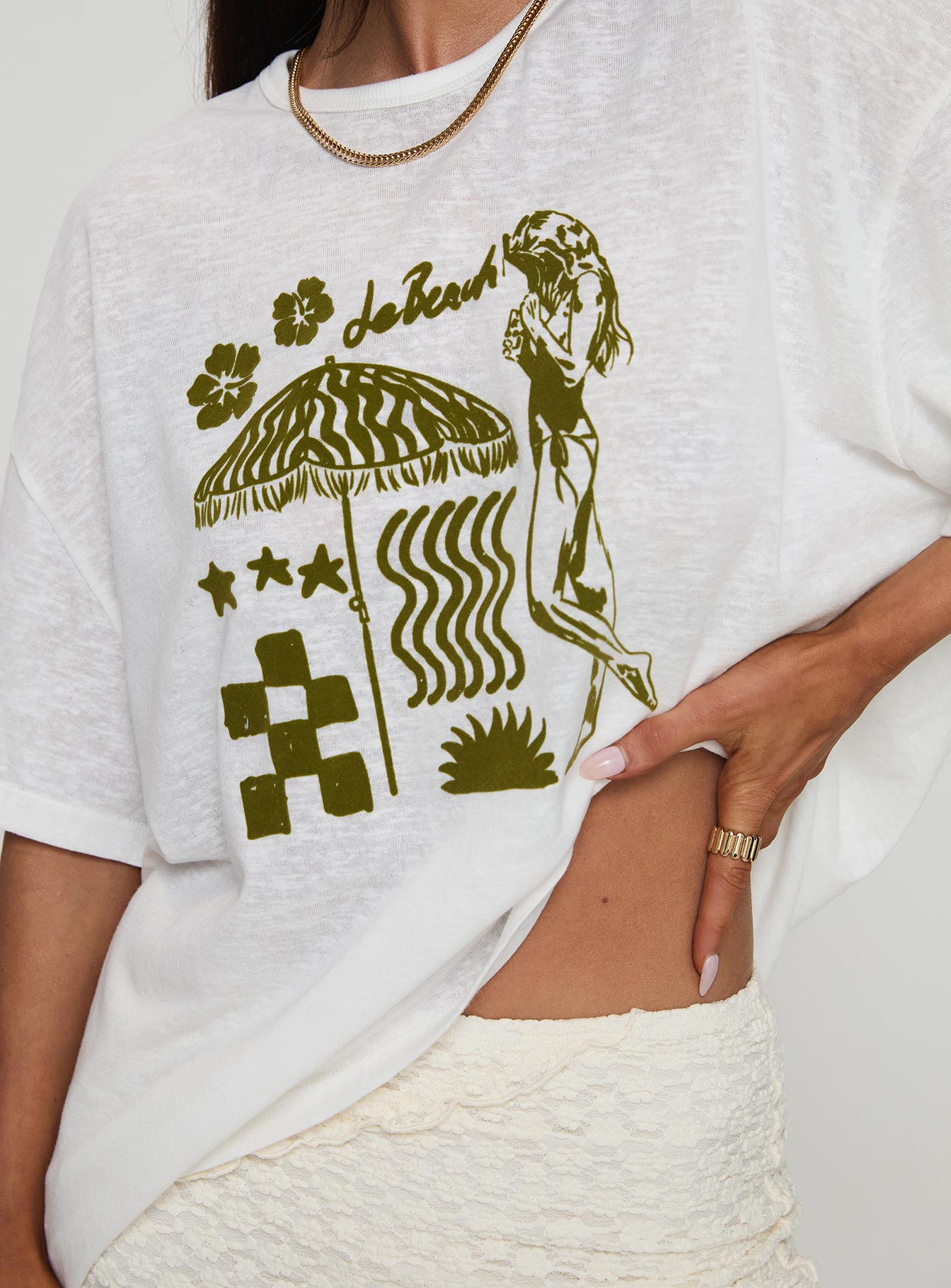 back view of model wearing Princess Polly Nozomi Tee White Half Sleeves Crew Neck 