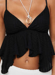 Crop top Halter neck tie, plunging neckline, elastic under bust Good stretch, lined bust