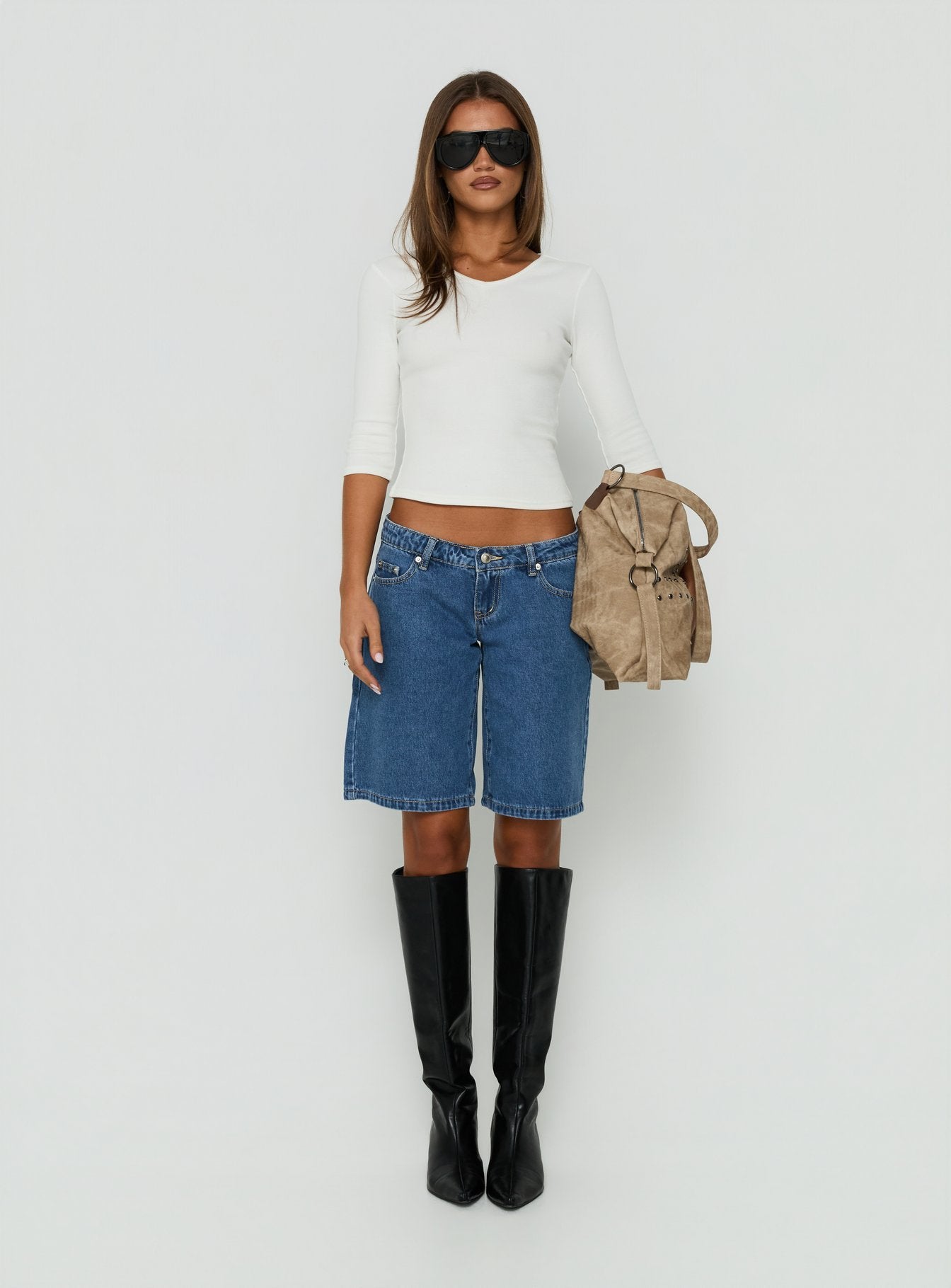 Francies Ultra Low Rise Jort Mid Blue Wash