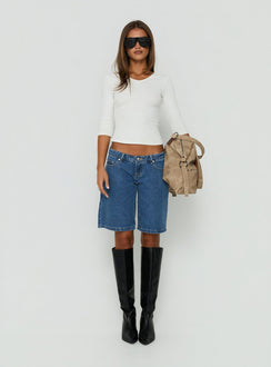 Francies Ultra Low Rise Jort Mid Blue Wash