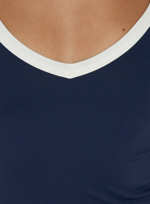 Rowanna Sporty Scoop Neck Top Navy / Cream