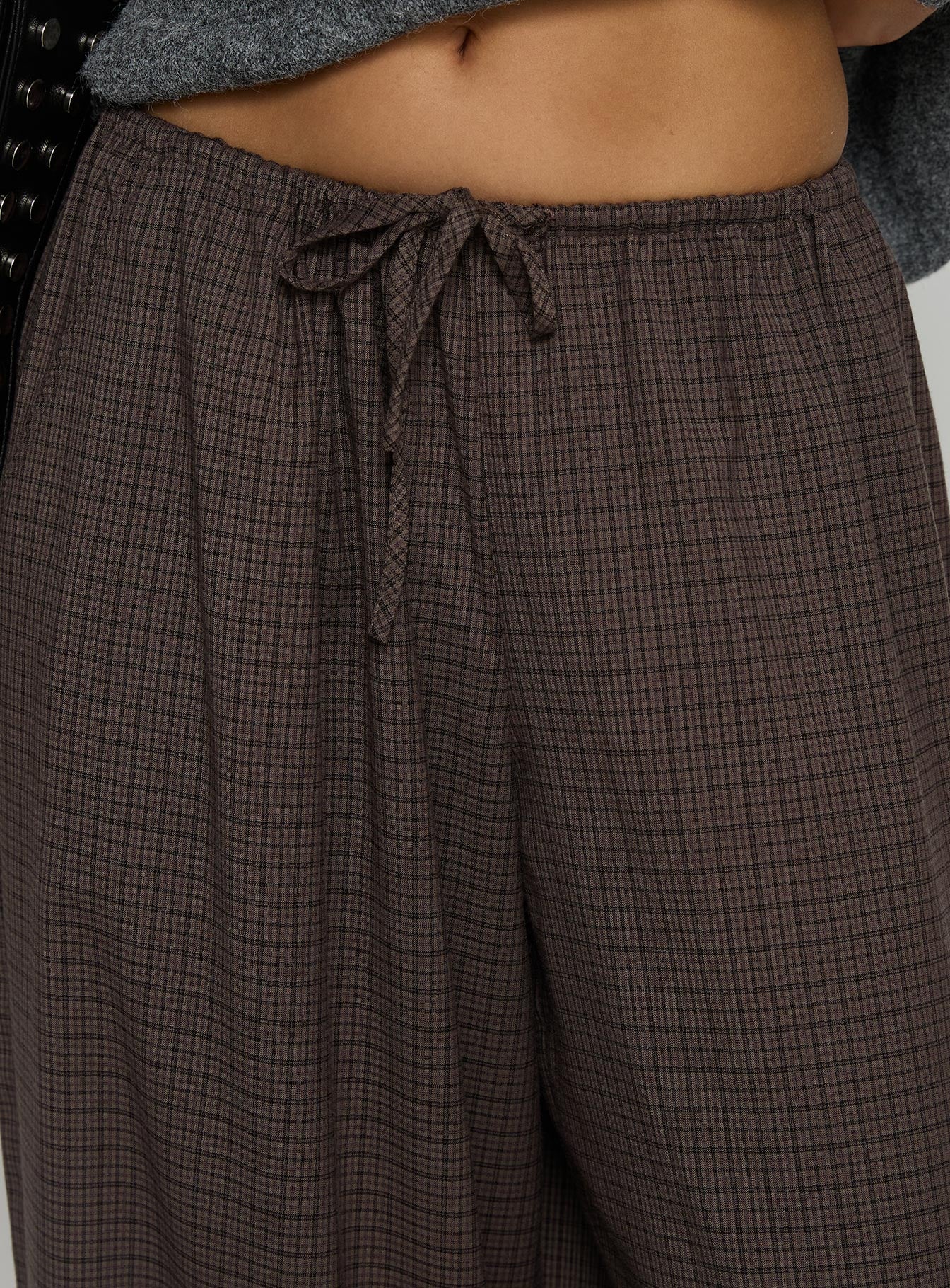 back view of model wearing Princess Polly Bungala Oversized Relaxed Pant Brown Check Mid Rise Pants 