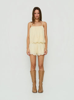 Madison Avenue Embroidered Detail Shorts Yellow
