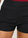 Black shorts High&nbsp;rise fit,&nbsp;twin hip pockets, invisible zip fastening