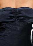 Off shoulder style, silk material look, inner silicone strip at bust, invisible zip fastening&nbsp;