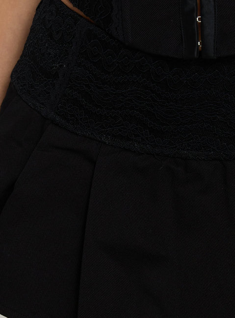 Amoure Pleated Micro Skort Black