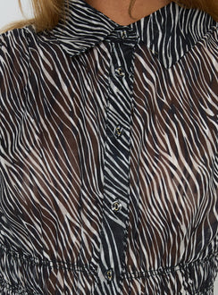 Bexlee Collared Chiffon Ruched Top Animal
