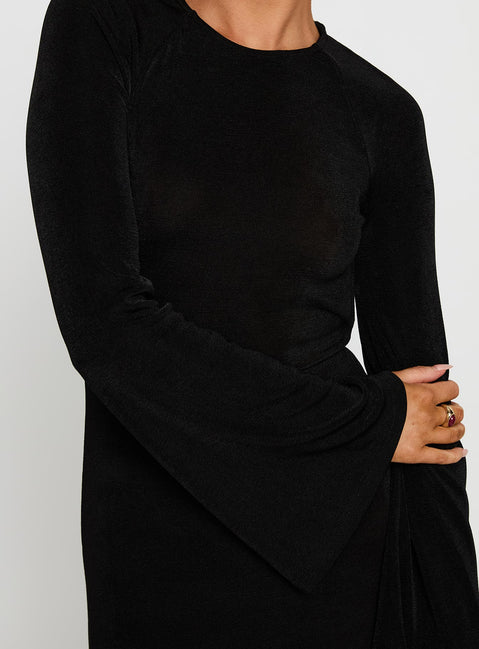 amersham long sleeve maxi dress black Amersham Long Sleeve Maxi Dress Black
