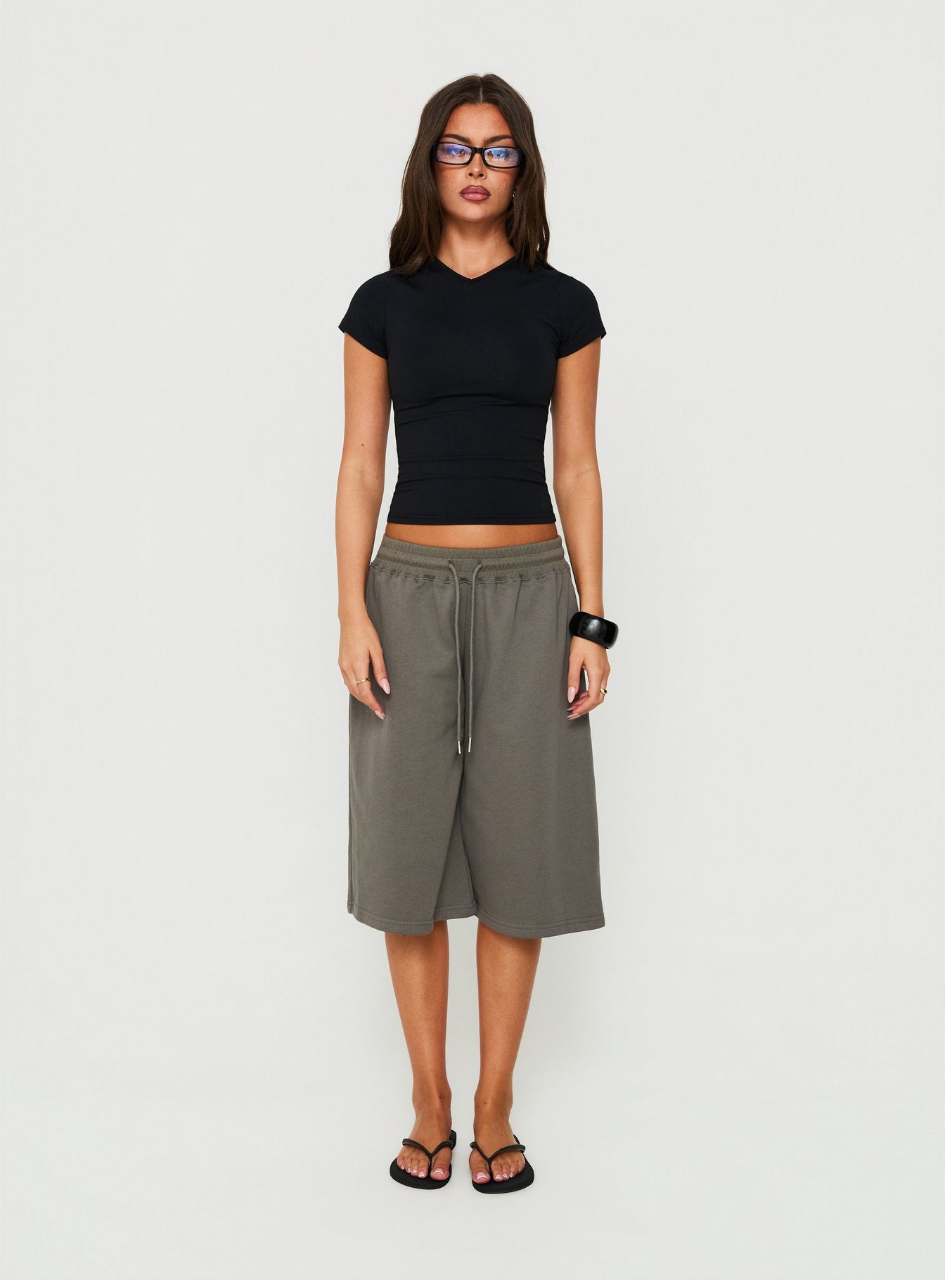 Daily Define High V Neck Short Sleeve Top Black